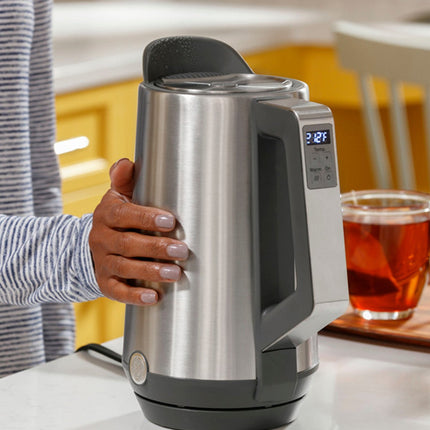 GE Digital Insulated Kettle — 1.5L — product view 9